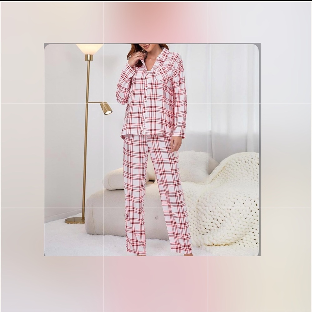 LIGHTS OFF ⭐️PAJAMAS